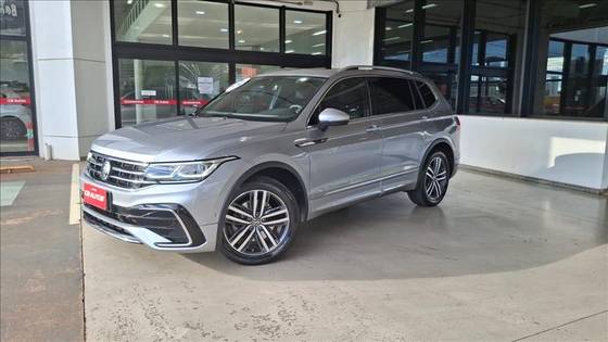 VOLKSWAGEN TIGUAN 2.0 300 TSI GASOLINA ALLSPACE R-LINE AUTOMÁTICO